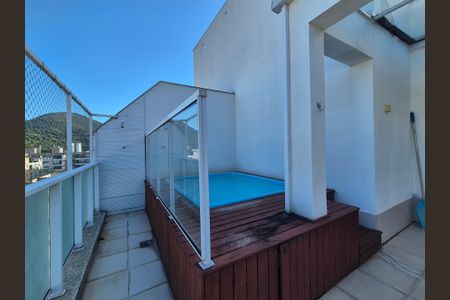 Apartamento à venda com 139m², 3 quartos e 2 vagas Apartamento à venda com 139m², 3 quartos e 2 vagasÁrea comum