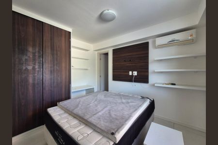 Apartamento à venda com 139m², 3 quartos e 2 vagas Apartamento à venda com 139m², 3 quartos e 2 vagasSuíte 2