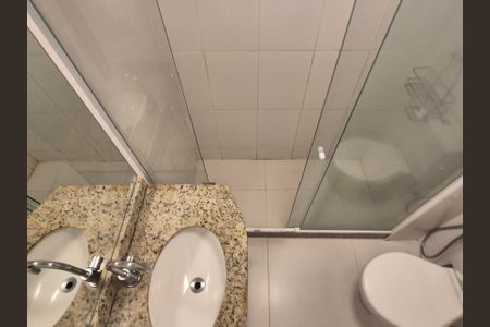 Apartamento à venda com 139m², 3 quartos e 2 vagas Apartamento à venda com 139m², 3 quartos e 2 vagasBanheiro da Suíte