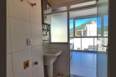 Apartamento à venda com 139m², 3 quartos e 2 vagas Apartamento à venda com 139m², 3 quartos e 2 vagasCozinha