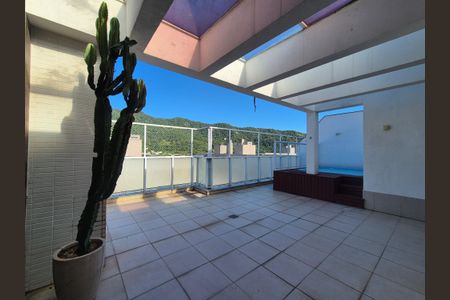 Apartamento à venda com 139m², 3 quartos e 2 vagas Apartamento à venda com 139m², 3 quartos e 2 vagasÁrea comum