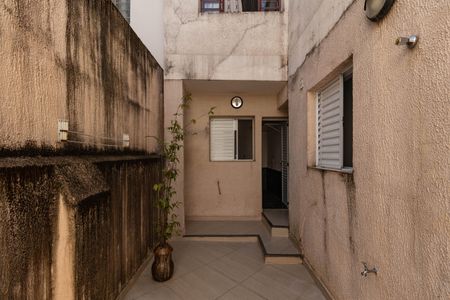 Casa à venda com 69m², 4 quartos e sem vagaQuintal
