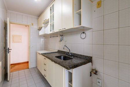 Apartamento à venda com 43m², 2 quartos e 1 vaga Apartamento à venda com 43m², 2 quartos e 1 vagaCozinha