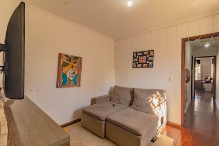 Casa à venda com 3 quartos, 100m² em Vila do Encontro, São Paulo