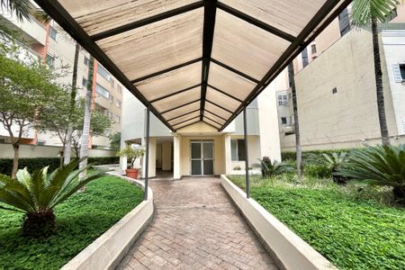 Apartamento à venda com 76m², 2 quartos e 2 vagasHall de entrada