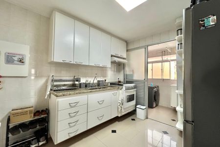 Apartamento à venda com 76m², 2 quartos e 2 vagasCozinha