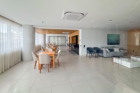 Apartamento para alugar com 38m², 1 quarto e sem vaga Apartamento para alugar com 38m², 1 quarto e sem vagaSalão de Festas