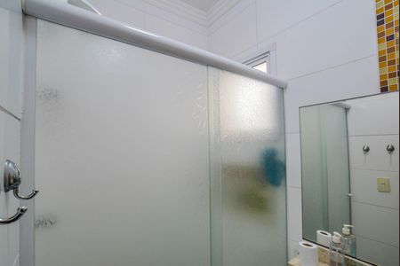 Apartamento à venda com 120m², 2 quartos e 1 vaga Apartamento à venda com 120m², 2 quartos e 1 vagaBanheiro Social