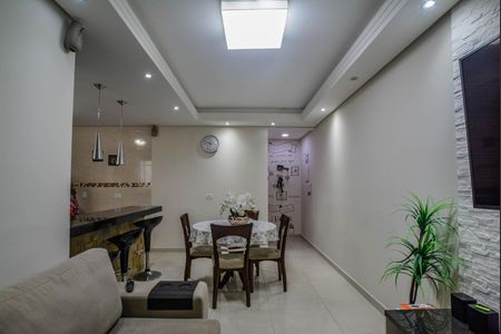 Apartamento à venda com 120m², 2 quartos e 1 vagaSala