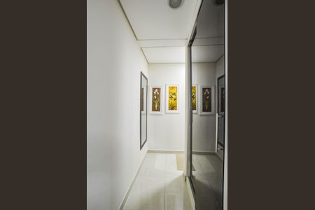 Apartamento à venda com 120m², 2 quartos e 1 vaga Apartamento à venda com 120m², 2 quartos e 1 vagaCorredor