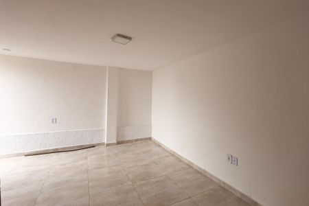 Casa para alugar com 160m², 3 quartos e 2 vagasSuíte / Edicula