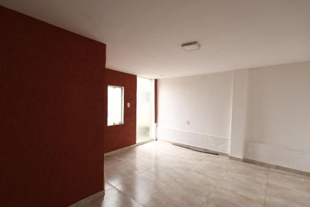 Casa para alugar com 160m², 3 quartos e 2 vagasSuíte / Edicula