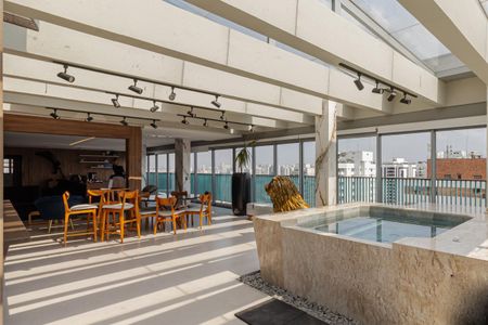 Apartamento à venda com 352m², 3 quartos e 3 vagasVaranda