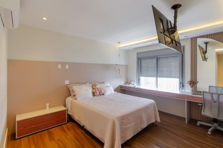 Apartamento à venda com 352m², 3 quartos e 3 vagasSuíte 2