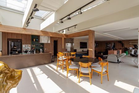 Apartamento à venda com 352m², 3 quartos e 3 vagasVaranda