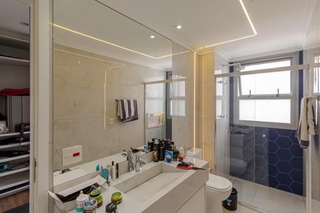 Apartamento à venda com 352m², 3 quartos e 3 vagasBanheiro da Suíte 1