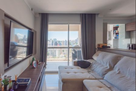 Sala de apartamento para alugar com 2 quartos, 65m² em Cambuí, Campinas