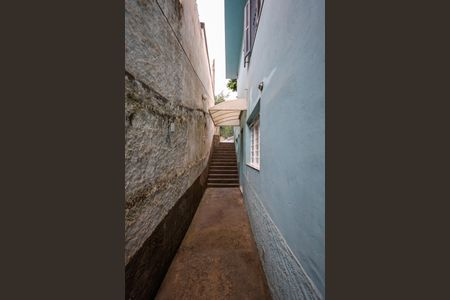 Casa para alugar com 40m², 2 quartos e sem vagaÁrea externa