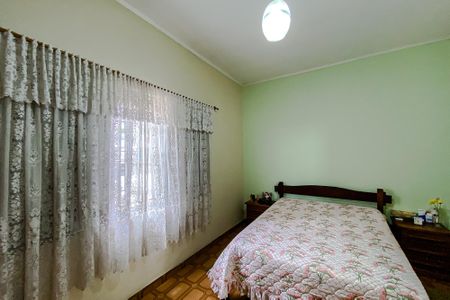 Casa à venda com 180m², 2 quartos e 2 vagasQuarto 2