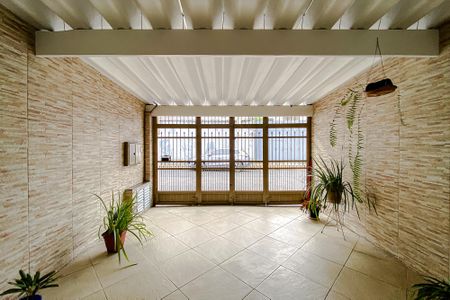 Casa à venda com 180m², 2 quartos e 2 vagasGaragem