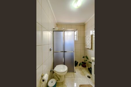 Casa à venda com 180m², 2 quartos e 2 vagasBanheiro