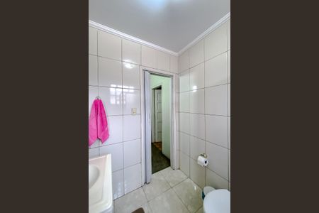 Casa à venda com 180m², 2 quartos e 2 vagasBanheiro