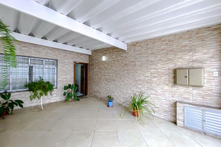 Casa à venda com 180m², 2 quartos e 2 vagasGaragem