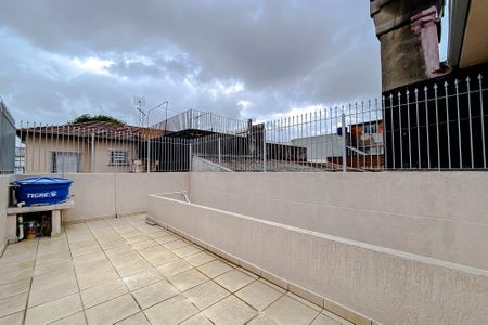 Casa à venda com 180m², 2 quartos e 2 vagasÁrea externa