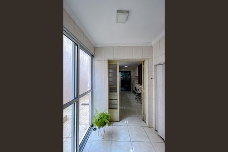 Casa à venda com 180m², 2 quartos e 2 vagasÁrea de Serviço