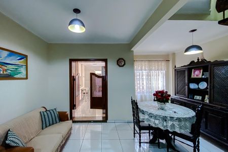 Casa à venda com 180m², 2 quartos e 2 vagasSala de Jantar