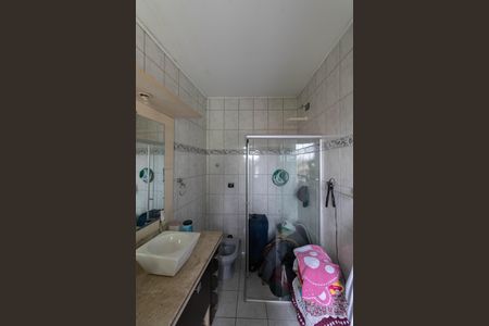 Casa à venda com 350m², 3 quartos e 2 vagas Casa à venda com 350m², 3 quartos e 2 vagasBanheiro Suíte