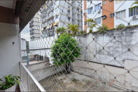 Apartamento à venda com 90m², 2 quartos e 1 vagaSala