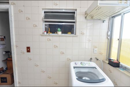 Apartamento à venda com 90m², 2 quartos e 1 vagaÁrea de Serviço
