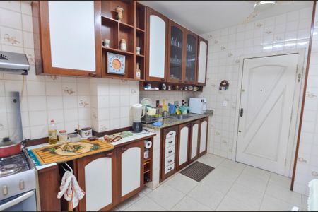Apartamento à venda com 90m², 2 quartos e 1 vagaCozinha
