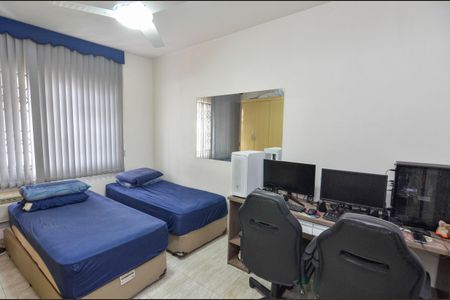 Apartamento à venda com 90m², 2 quartos e 1 vagaSuíte