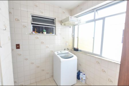 Apartamento à venda com 90m², 2 quartos e 1 vagaÁrea de Serviço