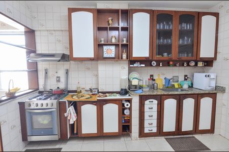 Apartamento à venda com 90m², 2 quartos e 1 vagaCozinha