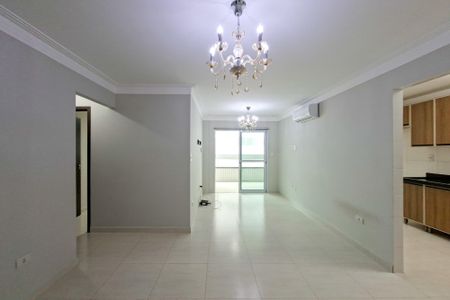 Sala de apartamento para alugar com 2 quartos, 90m² em Vila Caiçara, Praia Grande