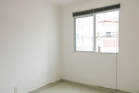 Sala de apartamento à venda com 2 quartos, 44m² em Piedade, Rio de Janeiro