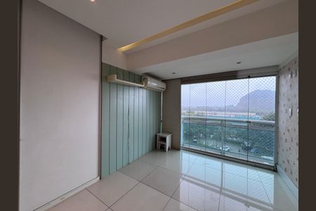 Apartamento à venda com 141m², 3 quartos e 2 vagas Apartamento à venda com 141m², 3 quartos e 2 vagasQuarto 1