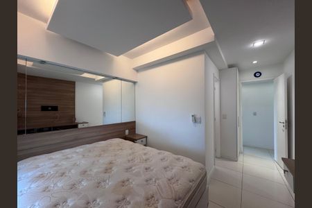 Apartamento à venda com 141m², 3 quartos e 2 vagas Apartamento à venda com 141m², 3 quartos e 2 vagasSuíte