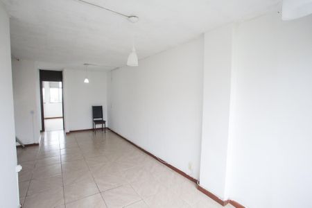 Apartamento para alugar com 65m², 2 quartos e 1 vagaSala