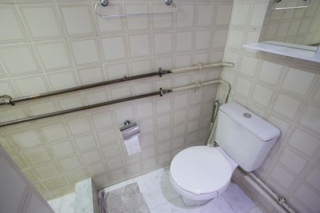 Apartamento para alugar com 65m², 2 quartos e 1 vagaBanheiro