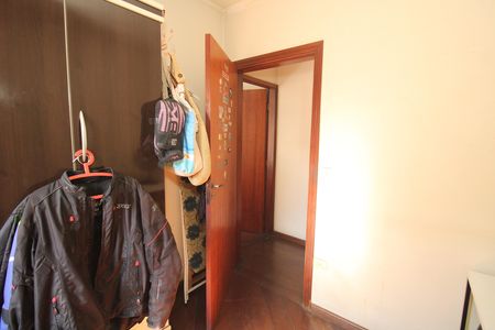 Casa à venda com 174m², 4 quartos e 2 vagasCasa1 - Quarto 2