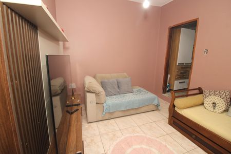 Casa à venda com 174m², 4 quartos e 2 vagasCasa 2 - sala