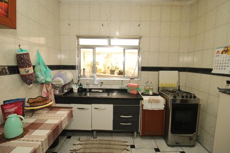 Casa à venda com 174m², 4 quartos e 2 vagasCasa1 - Cozinha