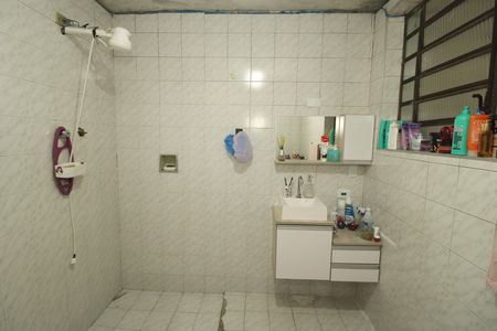 Casa à venda com 174m², 4 quartos e 2 vagasCasa 2 - Banheiro social