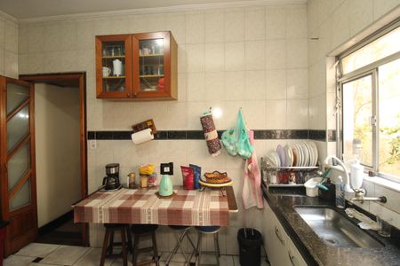 Casa à venda com 174m², 4 quartos e 2 vagasCasa1 - Cozinha