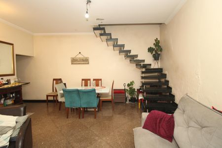 Casa1 - sala de casa à venda com 4 quartos, 174m² em Vila Dom Pedro I, São Paulo