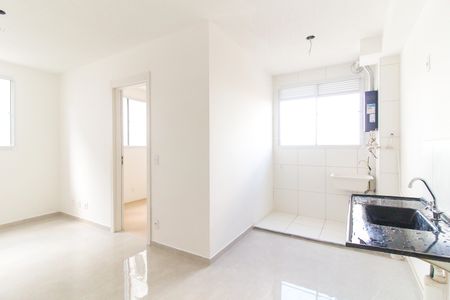 Apartamento para alugar com 38m², 2 quartos e sem vagaSala/Cozinha